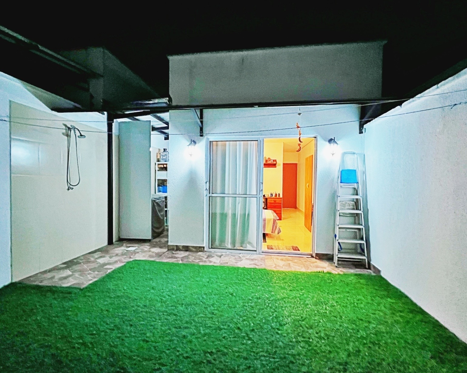 Imagem Casa de Condomínio com 2 Quartos à Venda, 74 m²em Flores - Manaus