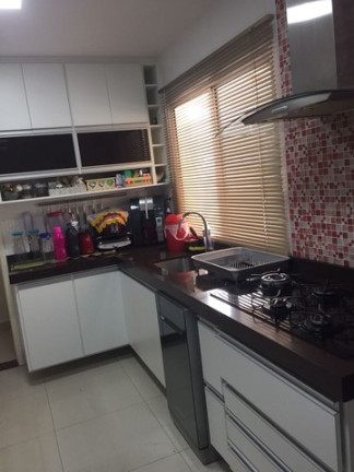 Imagem Casa de Condomínio com 3 Quartos à Venda, 120 m² em Condomínio Residence Club - Jacareí Imagem Casa de Condomínio com 3 Quartos à Venda, 120 m² em Condomínio Residence Club - Jacareí