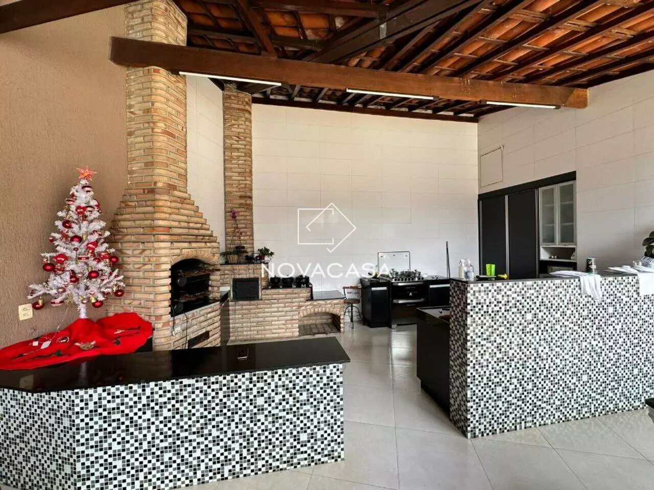 Imagem Casa com 5 Quartos à Venda, 625 m² em Santa Branca - Belo Horizonte Imagem Casa com 5 Quartos à Venda, 625 m² em Santa Branca - Belo Horizonte