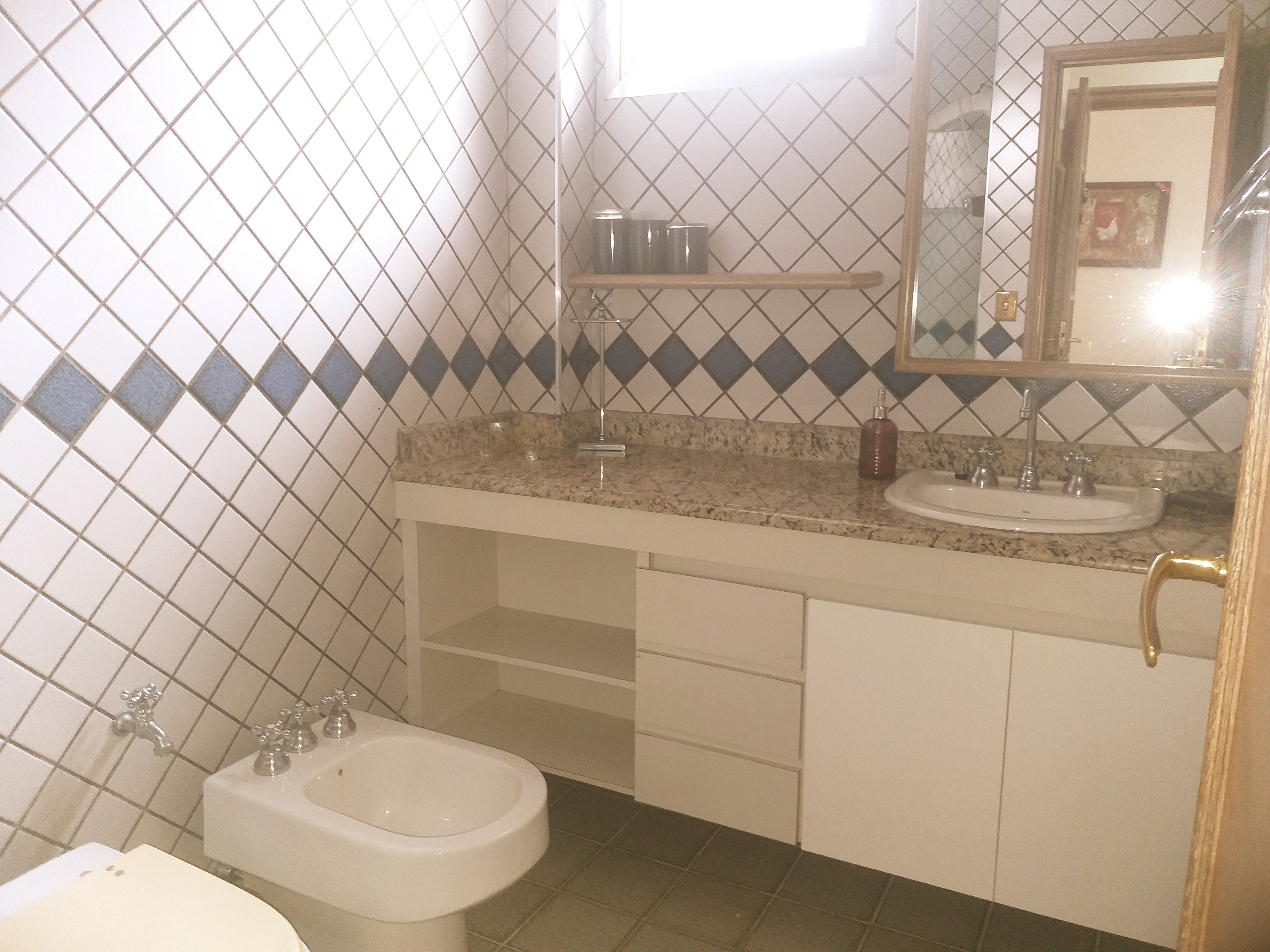 Imagem Apartamento com 3 Quartos à Venda, 150 m² em Pitangueiras - Guarujá