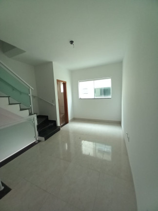 Imagem Casa de Condomínio com 2 Quartos à Venda, 90 m² em Vila Paranaguá - São Paulo