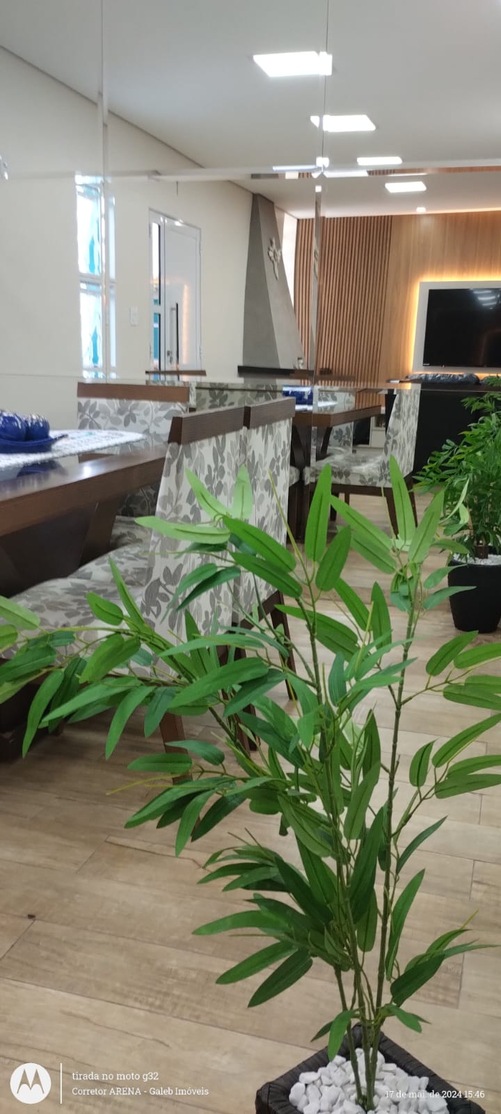 Imagem Casa com 4 Quartos à Venda, 194 m² em Jardim Floresta - Atibaia Imagem Casa com 4 Quartos à Venda, 194 m² em Jardim Floresta - Atibaia