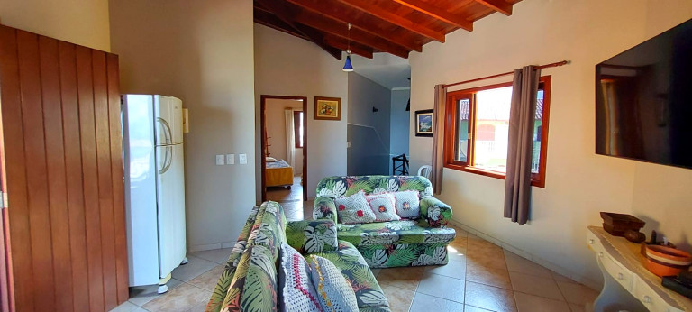 Imagem Sobrado com 4 Quartos à Venda, 205 m²em Martim de Sá  - Caraguatatuba