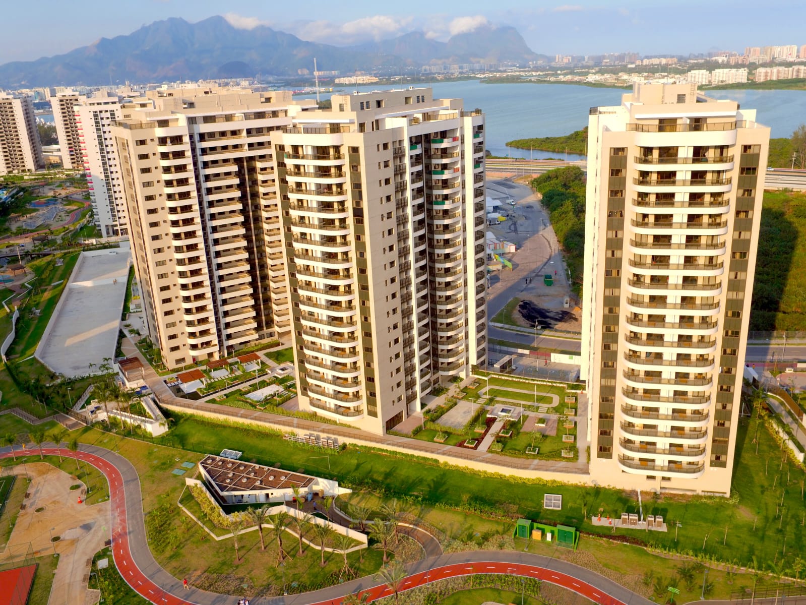 Imagem Apartamento com 2 Quartos à Venda, 86 m² em Barra Olímpica - Rio de Janeiro Imagem Apartamento com 2 Quartos à Venda, 86 m² em Barra Olímpica - Rio de Janeiro