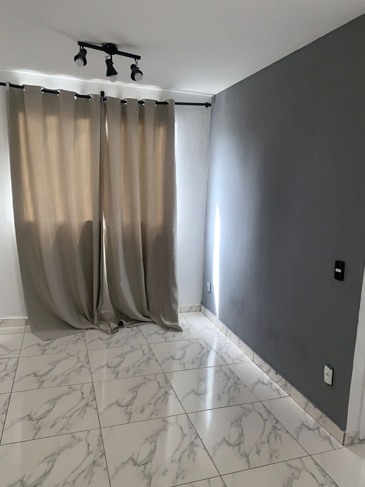 Imagem Apartamento com 2 Quartos à Venda ou Locação, 43 m² em Areia Branca - Salvador Imagem Apartamento com 2 Quartos à Venda ou Locação, 43 m² em Areia Branca - Salvador