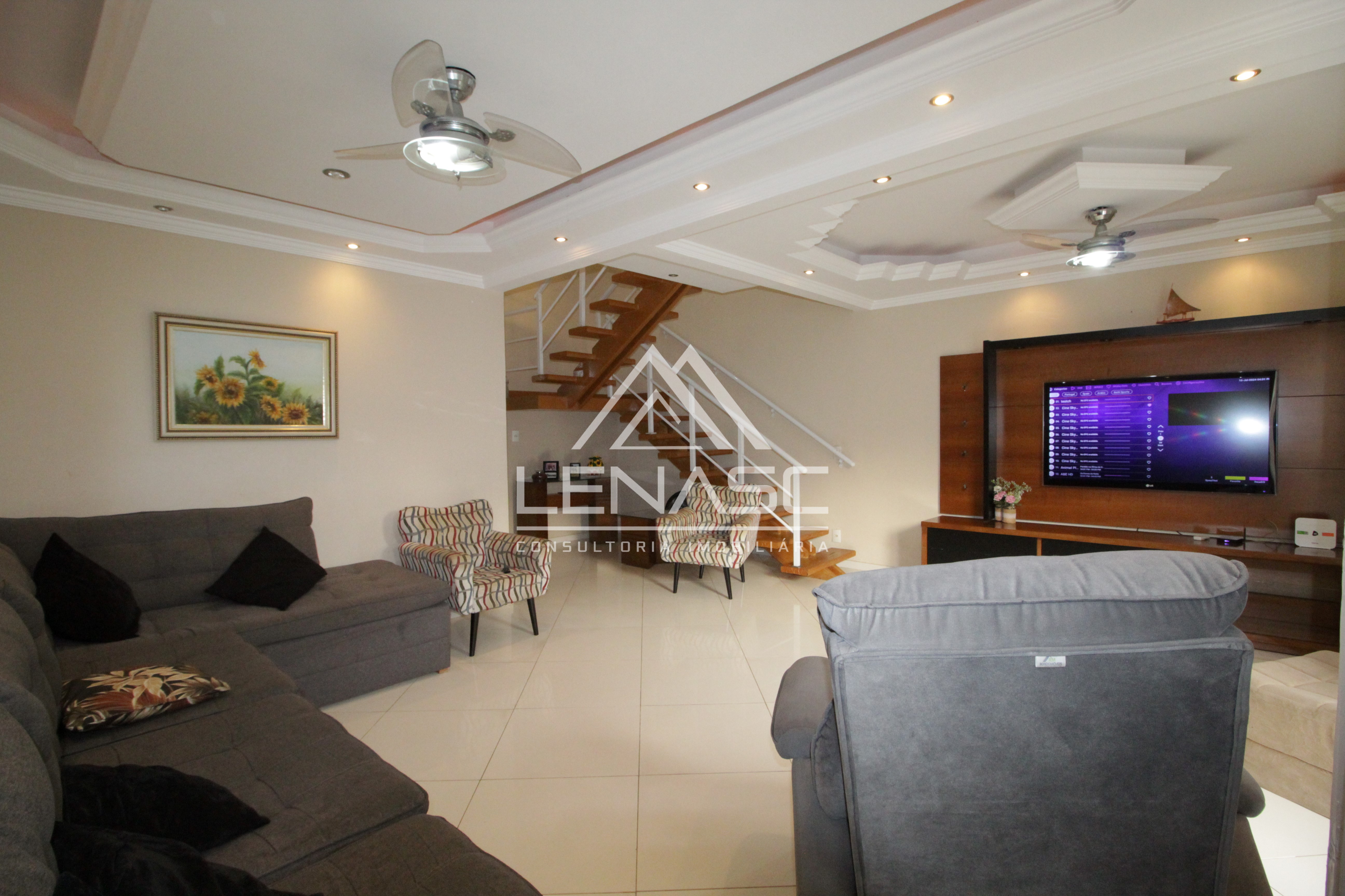 Imagem Casa de Condomínio com 4 Quartos à Venda, 250 m²em Campo Grande - Rio de Janeiro Imagem Casa de Condomínio com 4 Quartos à Venda, 250 m²em Campo Grande - Rio de Janeiro