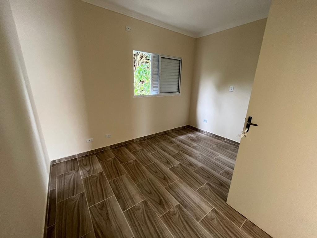 Imagem Sobrado com 2 Quartos à Venda, 64 m²em Jardim das Gaivotas - Caraguatatuba Imagem Sobrado com 2 Quartos à Venda, 64 m²em Jardim das Gaivotas - Caraguatatuba