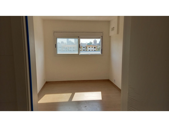 Imagem Apartamento com 2 Quartos à Venda,  em Centro - Pelotas
