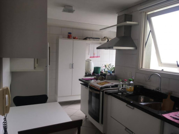 Imagem Apartamento com 3 Quartos à Venda, 87 m² em Passo da Areia - Porto Alegre Imagem Apartamento com 3 Quartos à Venda, 87 m² em Passo da Areia - Porto Alegre