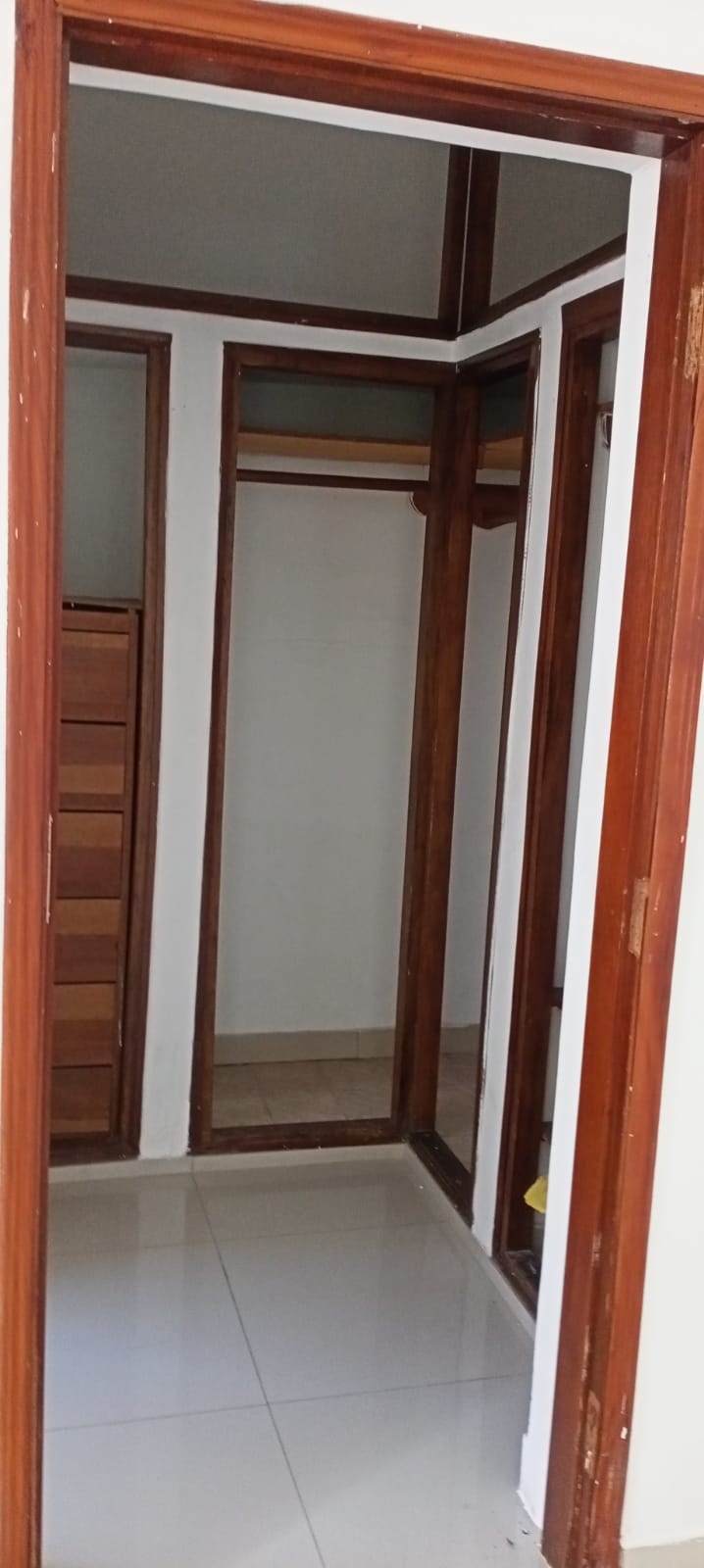 Imagem Casa com 3 Quartos à Venda, 100 m²em Jardim Santa Clara - Taubaté