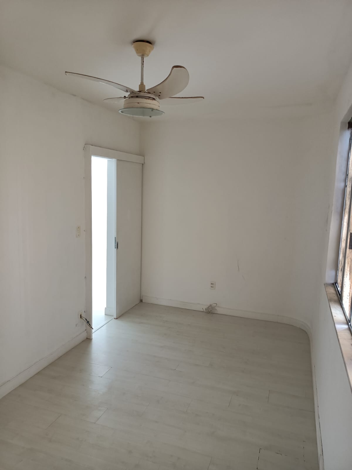 Imagem Apartamento com 2 Quartos à Venda, 81 m²em Jardim Armação - Salvador