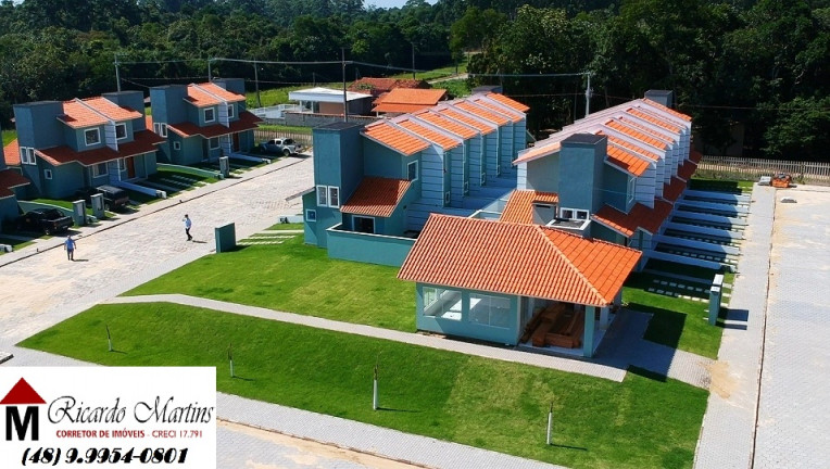 Imagem Casa de Condomínio com 2 Quartos à Venda ou Temporada, 52 m²em Recanto Verde - Criciúma Imagem Casa de Condomínio com 2 Quartos à Venda ou Temporada, 52 m²em Recanto Verde - Criciúma