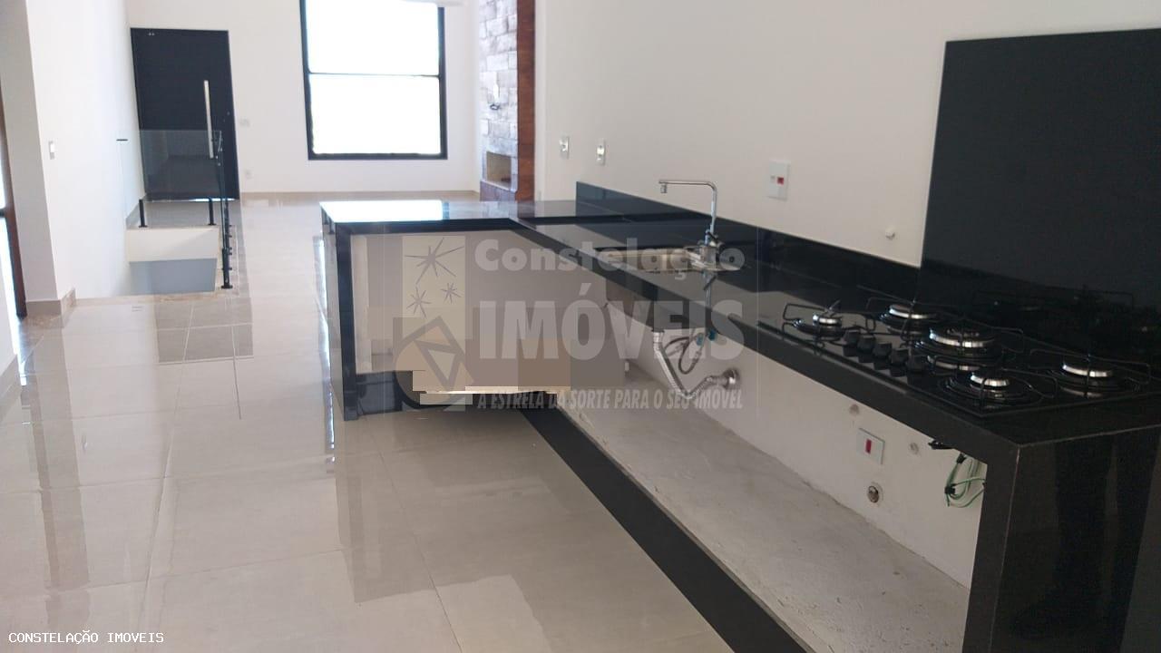 Imagem Casa de Condomínio com 3 Quartos à Venda, 182 m²em Condomínio Villa Real de Bragança - Bragança Paulista Imagem Casa de Condomínio com 3 Quartos à Venda, 182 m²em Condomínio Villa Real de Bragança - Bragança Paulista