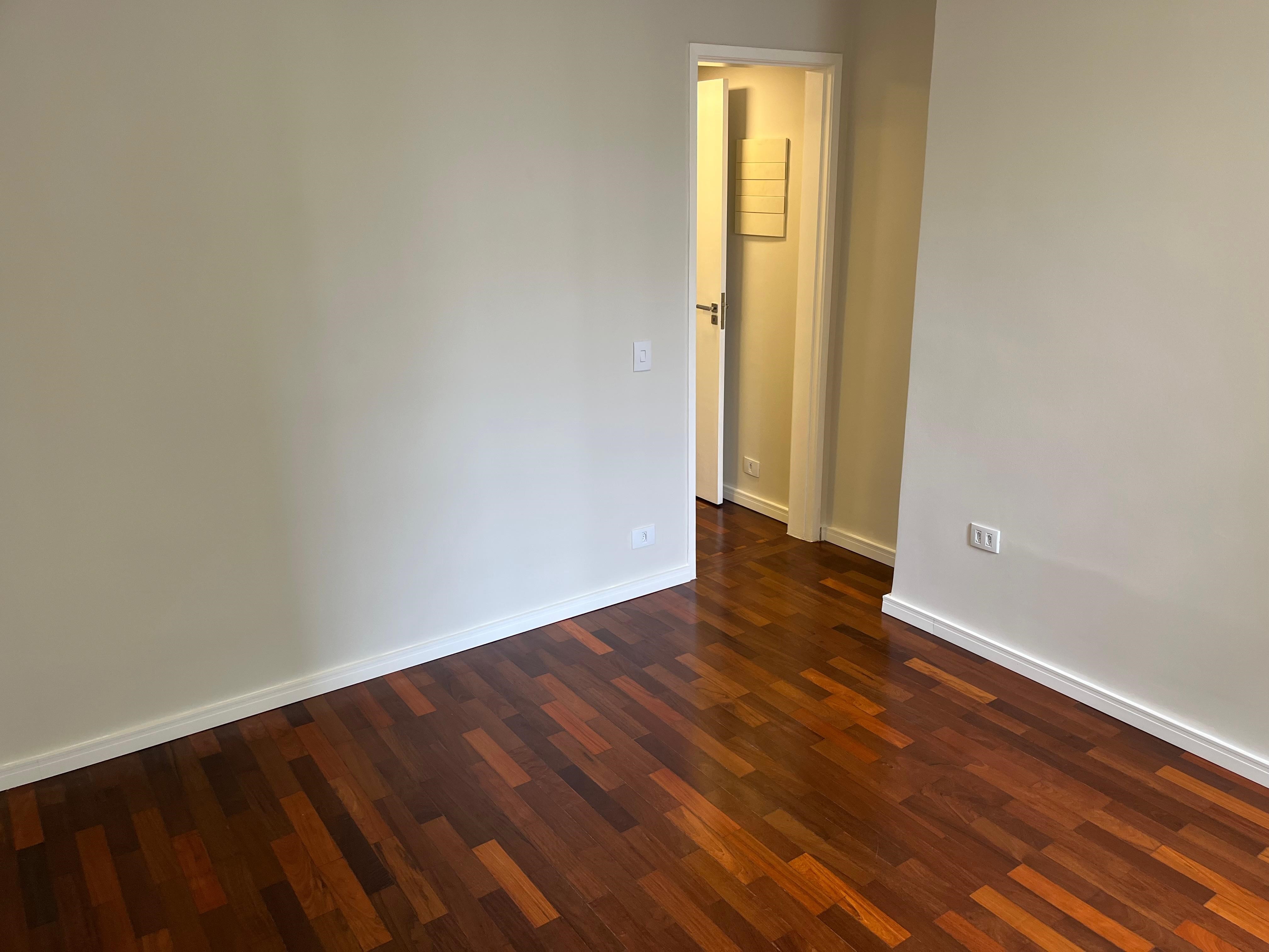 Imagem Apartamento com 2 Quartos à Venda, 80 m² em Ingá - Niterói