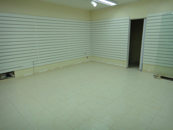 Imagem Loja para Alugar, 68 m² em Centro - Curitiba