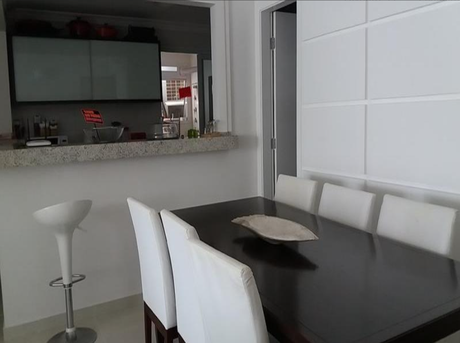Imagem Apartamento com 4 Quartos à Venda, 123 m²em Riviera - Bertioga