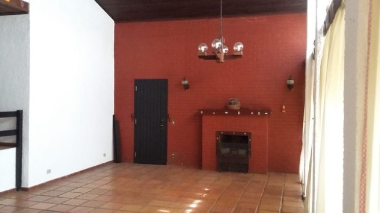 Imagem Casa com 3 Quartos à Venda, 120 m² em Jardim Meudon - Teresópolis