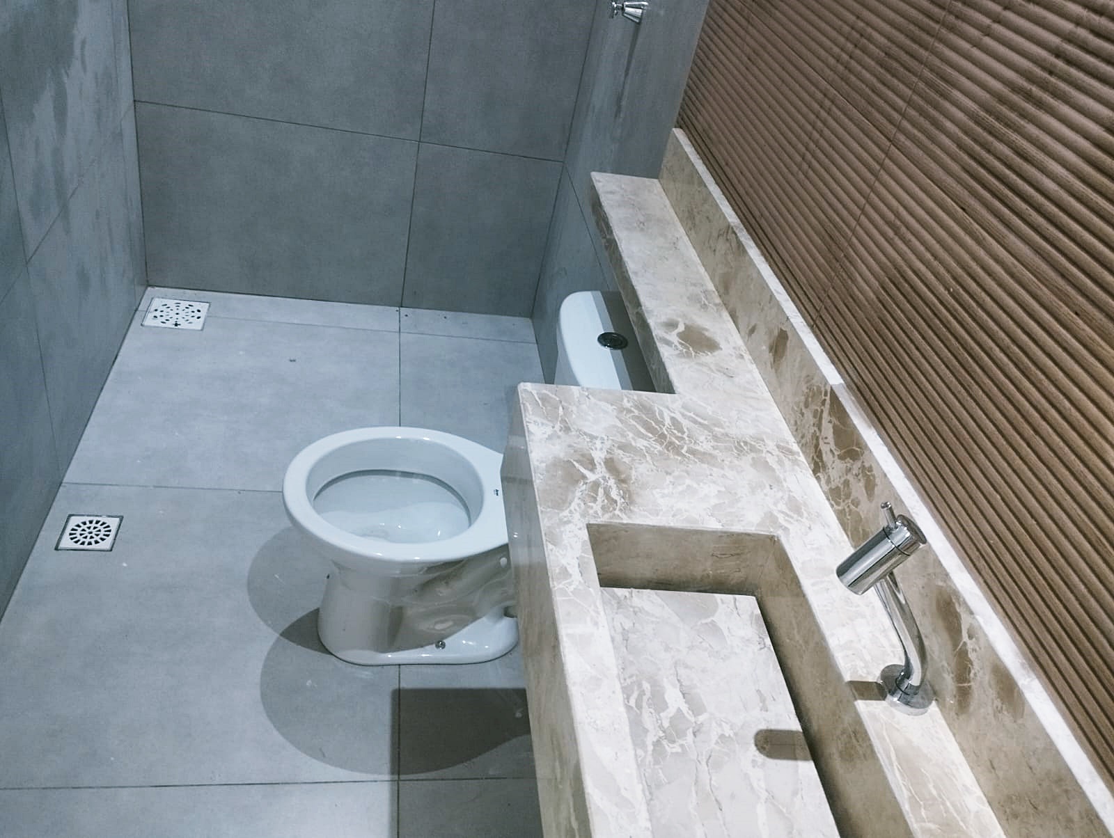 Imagem Casa com 3 Quartos à Venda, 144 m²em Ceilândia Norte (Ceilândia) - Brasília Imagem Casa com 3 Quartos à Venda, 144 m²em Ceilândia Norte (Ceilândia) - Brasília