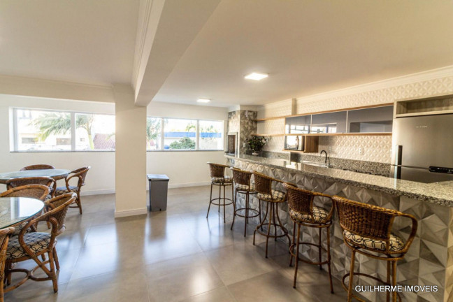 Imagem Apartamento com 3 Quartos à Venda, 90 m² em Meia Praia - Itapema