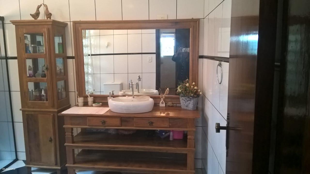 Imagem Sobrado com 3 Quartos à Venda, 182 m²em Bocaina - Ribeirão Pires