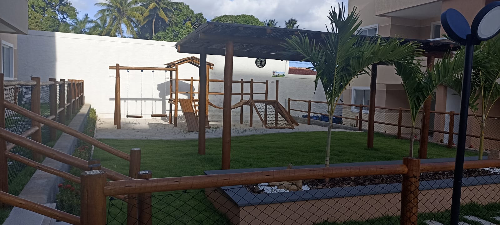 Imagem Apartamento com 2 Quartos à Venda, 72 m²em Vila de Abrantes (Abrantes) - Camaçari