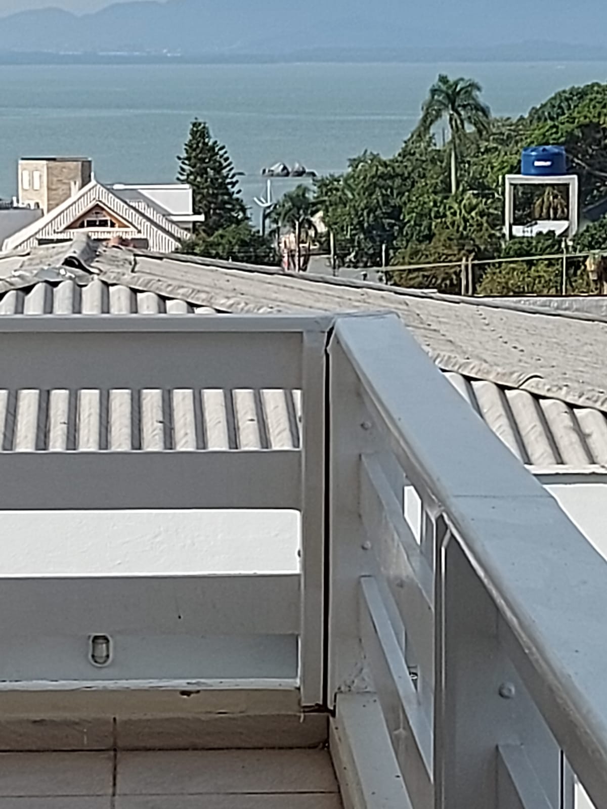 Imagem Casa com 4 Quartos à Venda, 330 m²em Coqueiros - Florianópolis