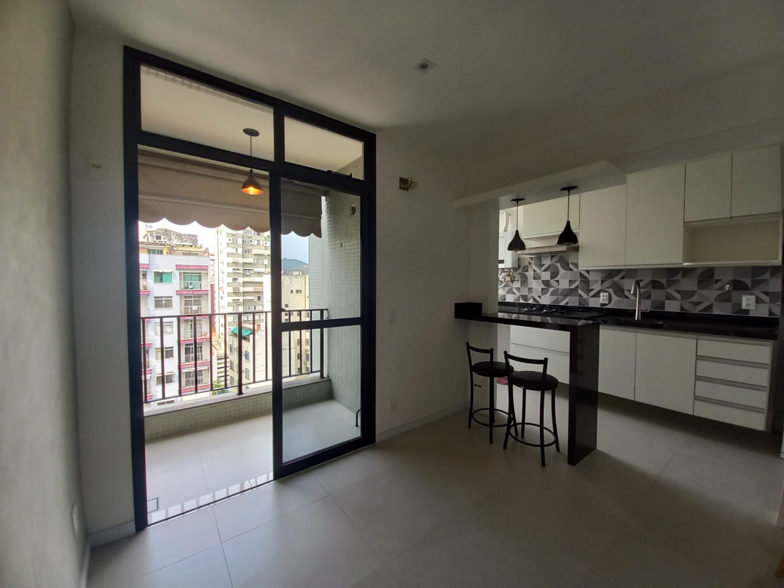 Imagem Apartamento com 2 Quartos à Venda, 60 m²em Icaraí - Niterói
