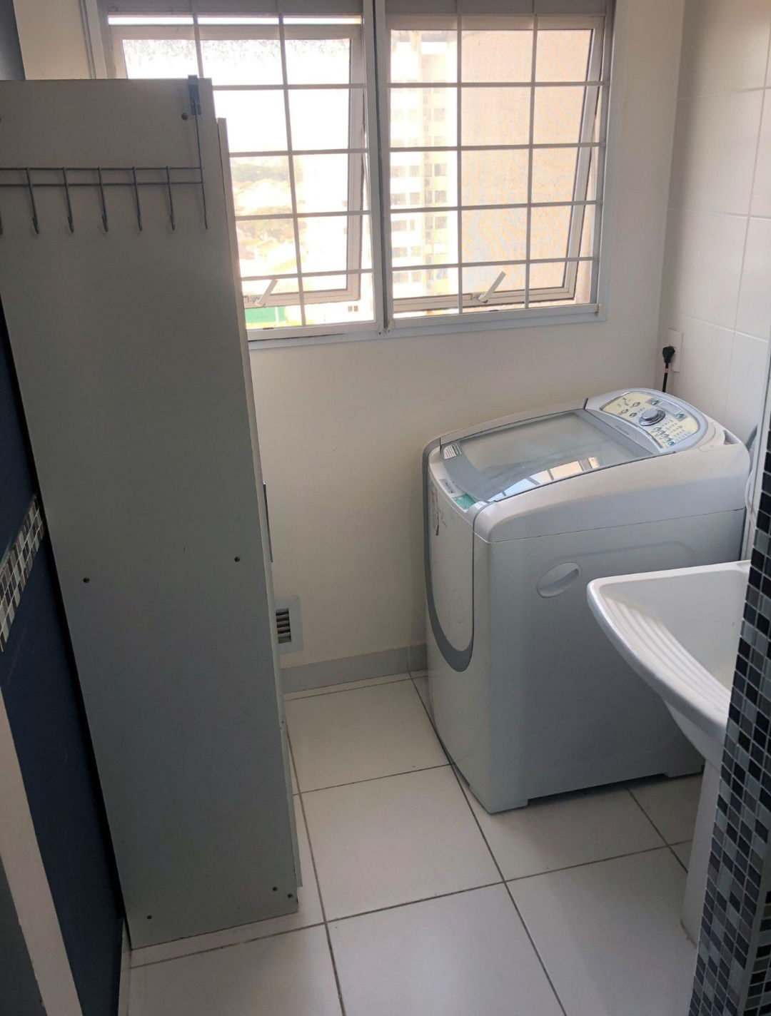 Imagem Apartamento com 2 Quartos à Venda, 64 m²em Vila Industrial - São José dos Campos