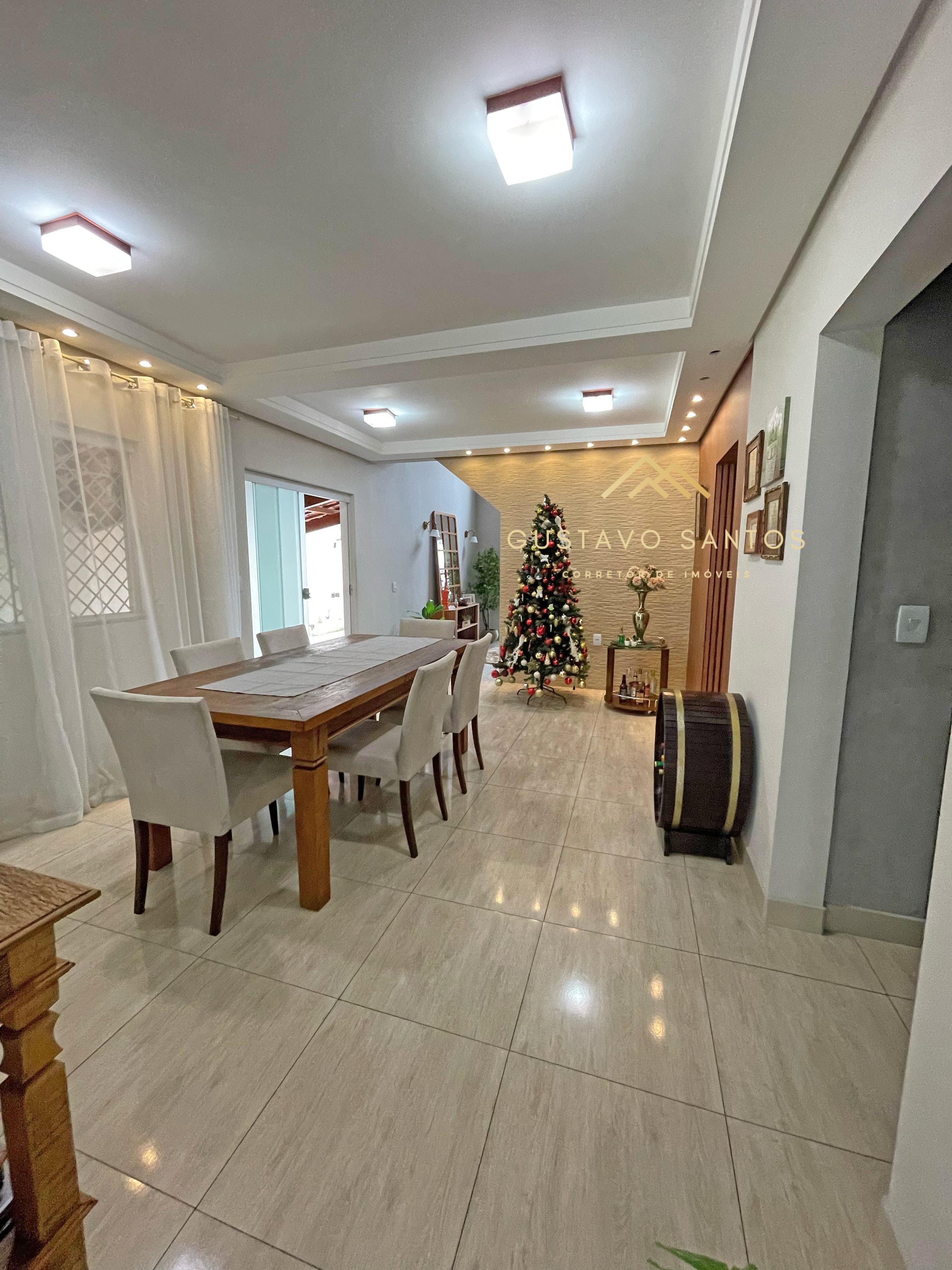 Casa com 3 Quartos à Venda, 250 m²em Pinheirinho - Itajubá