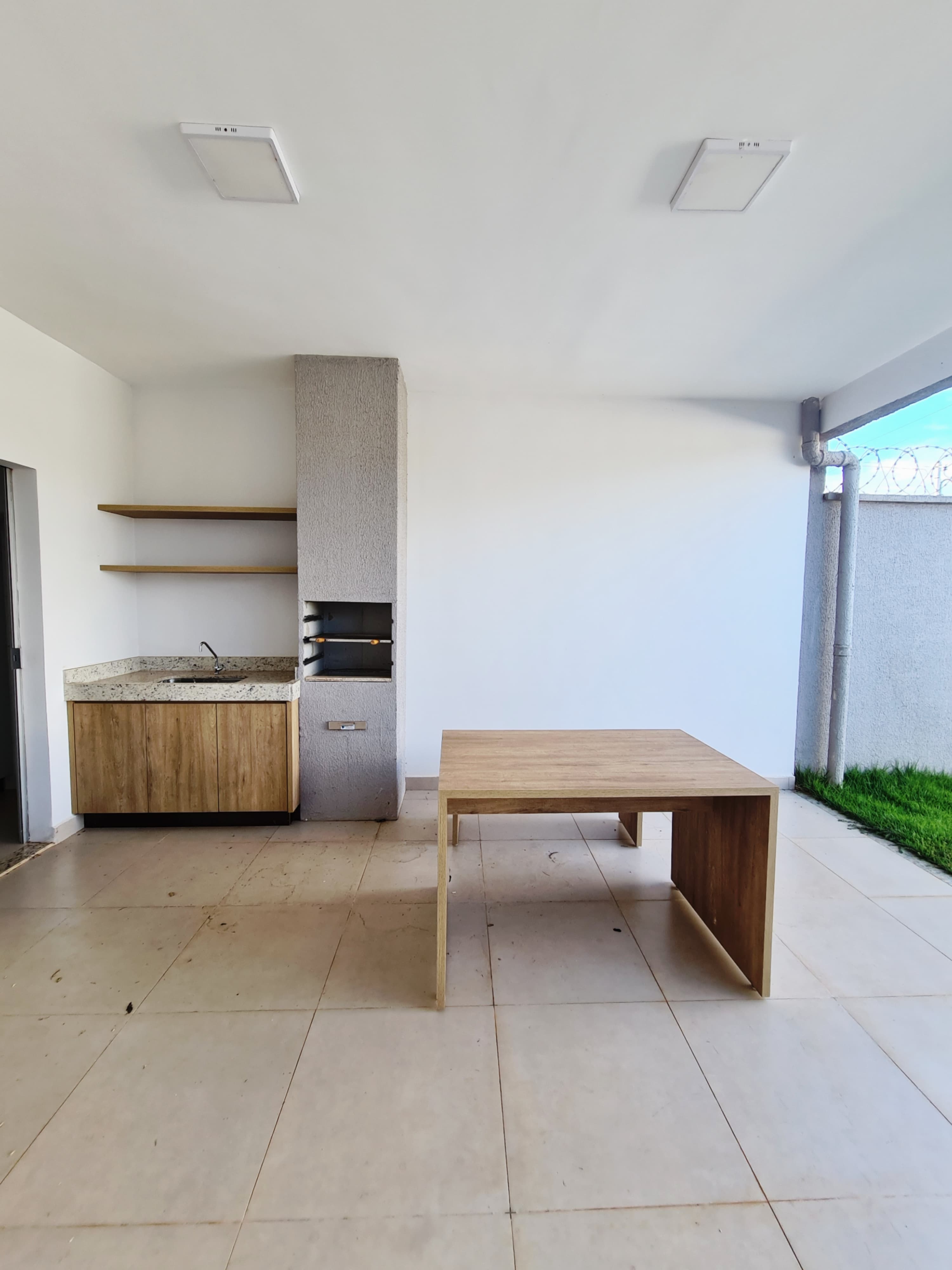 Imagem Casa com 3 Quartos à Venda, 102 m²em Jardim Bom Jesus - Goiânia Imagem Casa com 3 Quartos à Venda, 102 m²em Jardim Bom Jesus - Goiânia