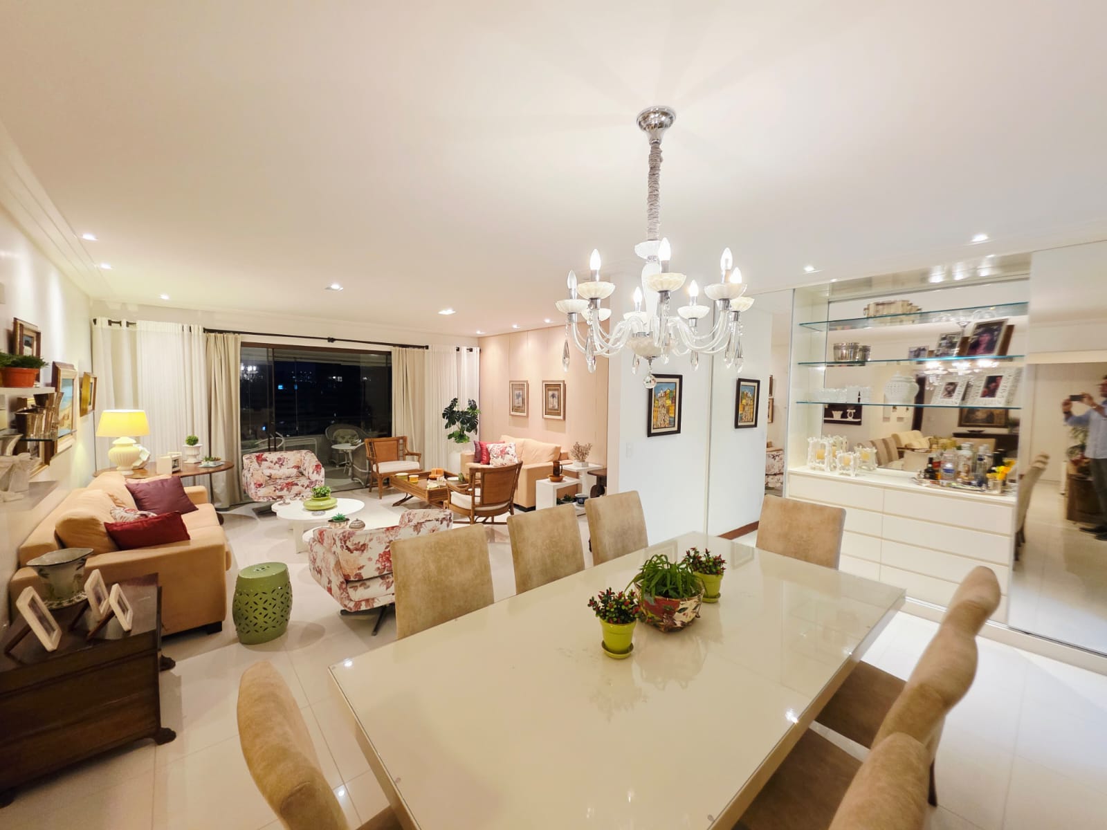 Imagem Apartamento com 4 Quartos à Venda, 224 m² em Pituba - Salvador