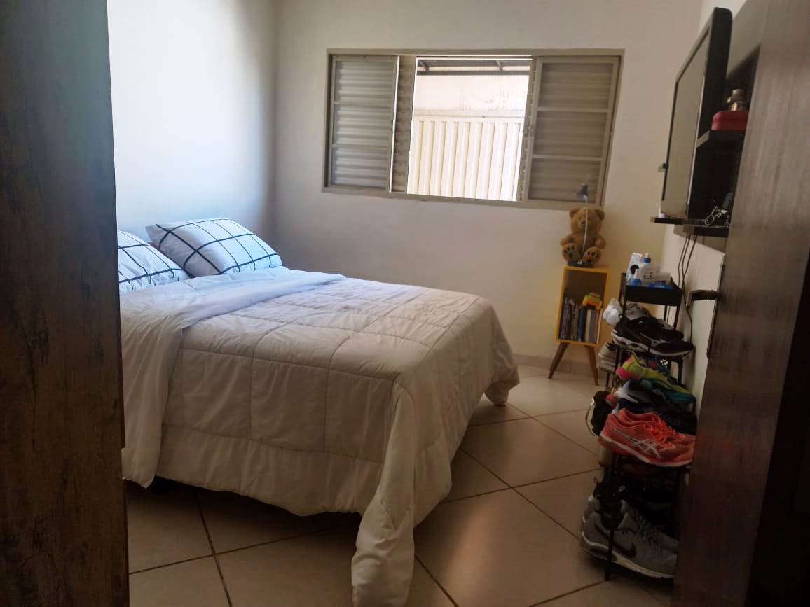 Imagem Casa com 4 Quartos à Venda, 167 m² em Country Club - Poços de Caldas