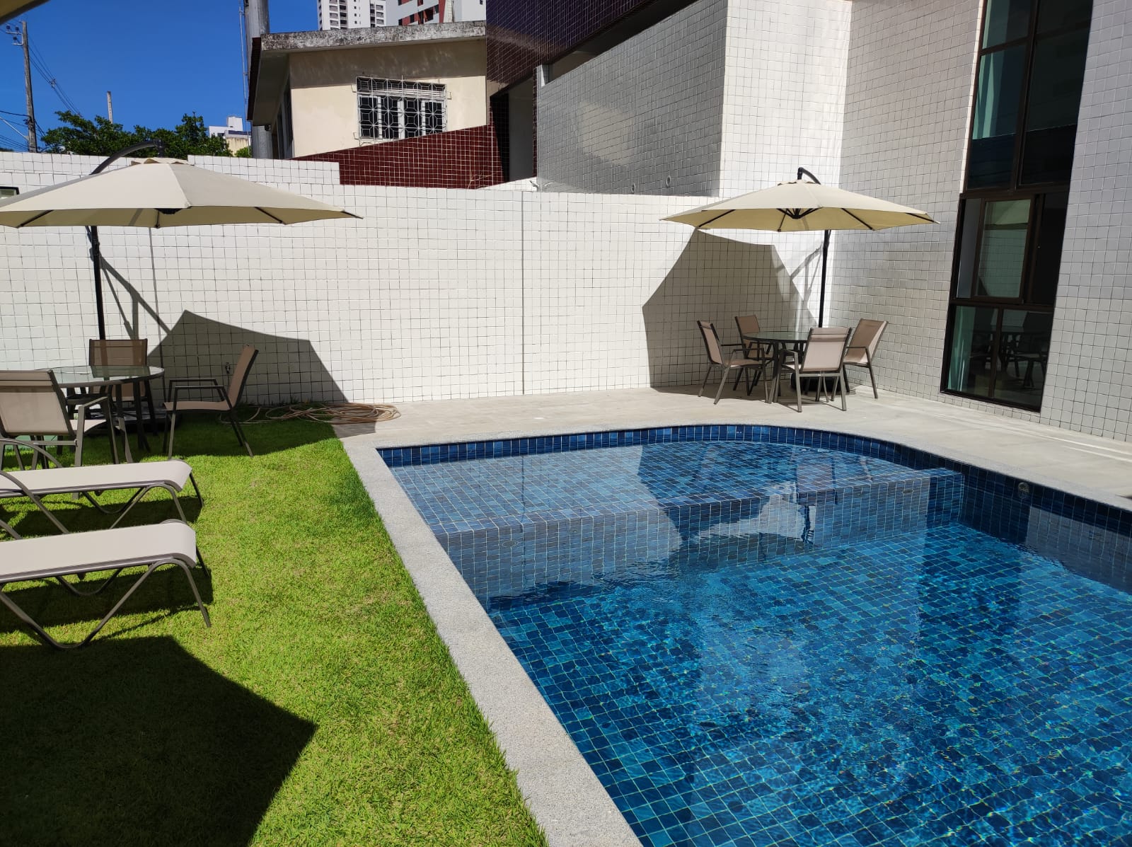 Imagem Apartamento com 3 Quartos à Venda, 67 m² em Casa Amarela - Recife