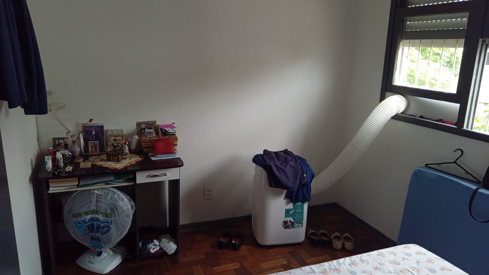 Imagem Apartamento com 2 Quartos à Venda, 48 m² em Sarandi - Porto Alegre
