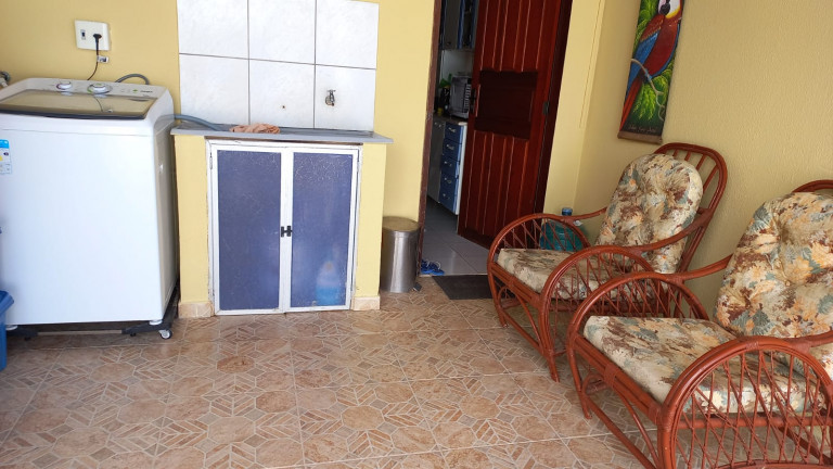 Imagem Casa com 3 Quartos à Venda,  em Lagoa Redonda - Fortaleza