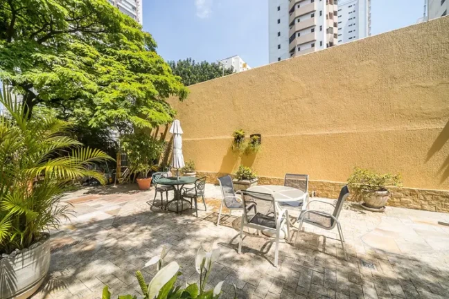 Imagem Apartamento com 3 Quartos à Venda ou Locação, 200 m² em Moema - São Paulo