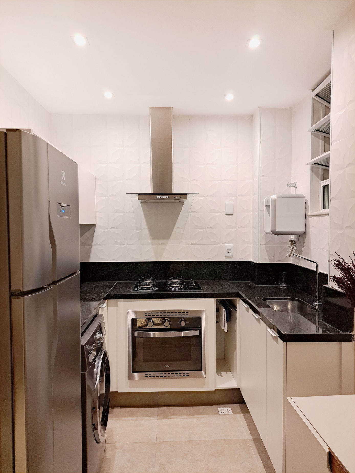 Imagem Apartamento com 2 Quartos à Venda, 35 m²em Copacabana - Rio de Janeiro