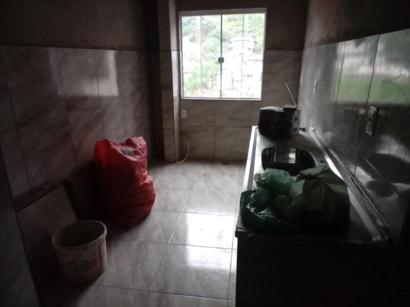 Imagem Casa com 2 Quartos à Venda, 100 m² em Jardim Meudon - Teresópolis