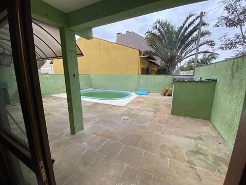 Imagem Casa com 3 Quartos à Venda, 174 m² em Hípica - Porto Alegre