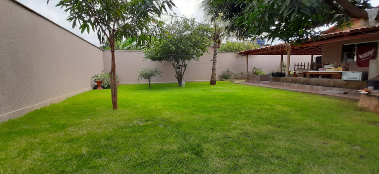 Casa com 4 Quartos à Venda, 180 m² em Jardim das Cascatas - Aparecida de Goiânia