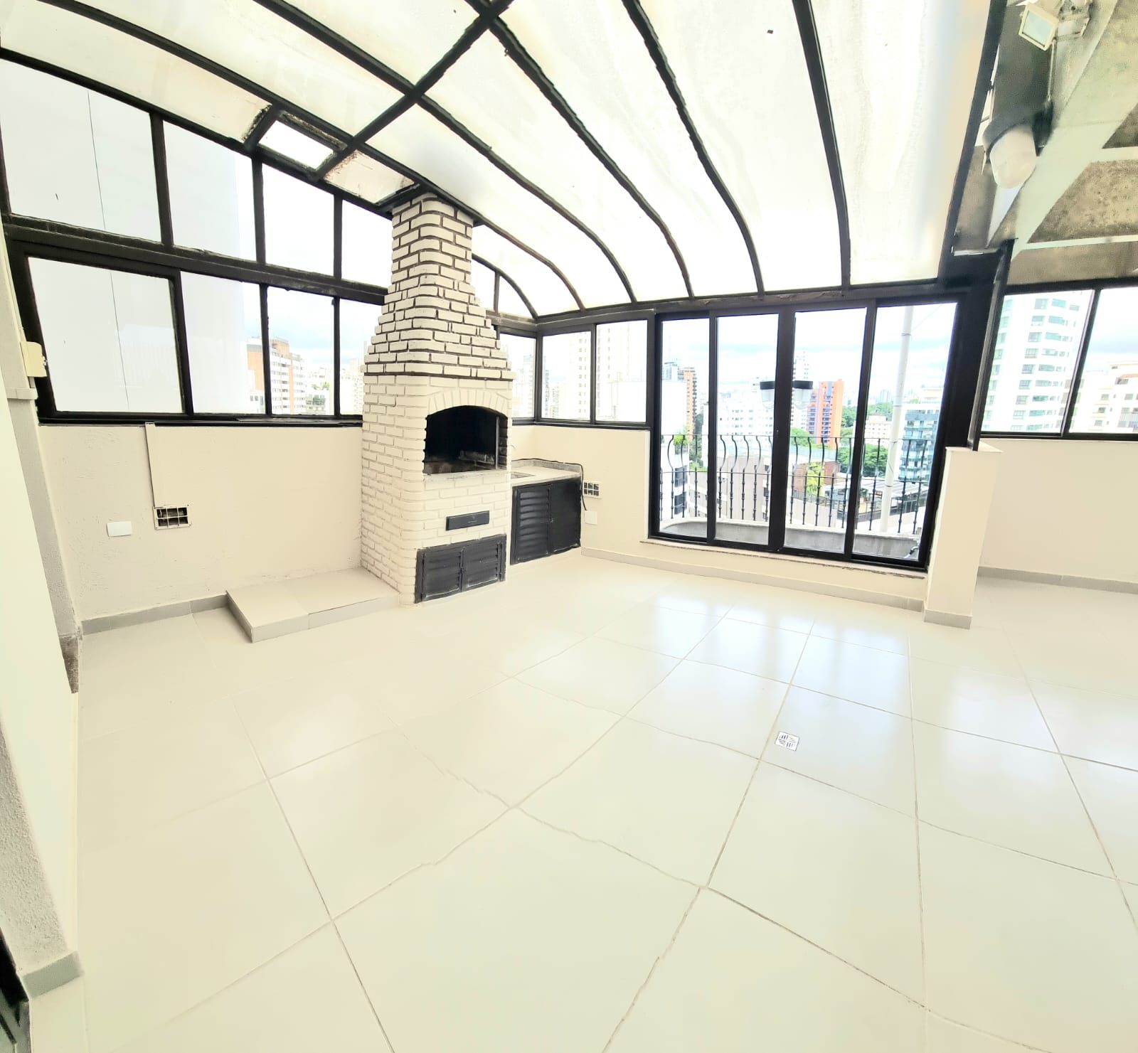 Imagem Cobertura com 3 Quartos à Venda, 313 m²em Indianópolis - São Paulo
