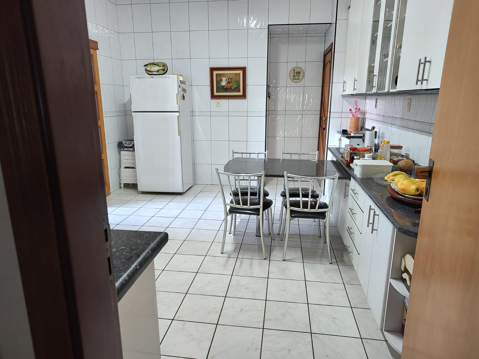 Imagem Apartamento com 3 Quartos à Venda, 150 m² em Embaré - Santos
