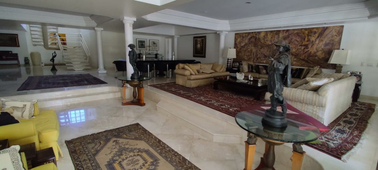 Imagem Casa de Condomínio com 5 Quartos à Venda, 1.008 m² em Barra da Tijuca - Rio de Janeiro Imagem Casa de Condomínio com 5 Quartos à Venda, 1.008 m² em Barra da Tijuca - Rio de Janeiro