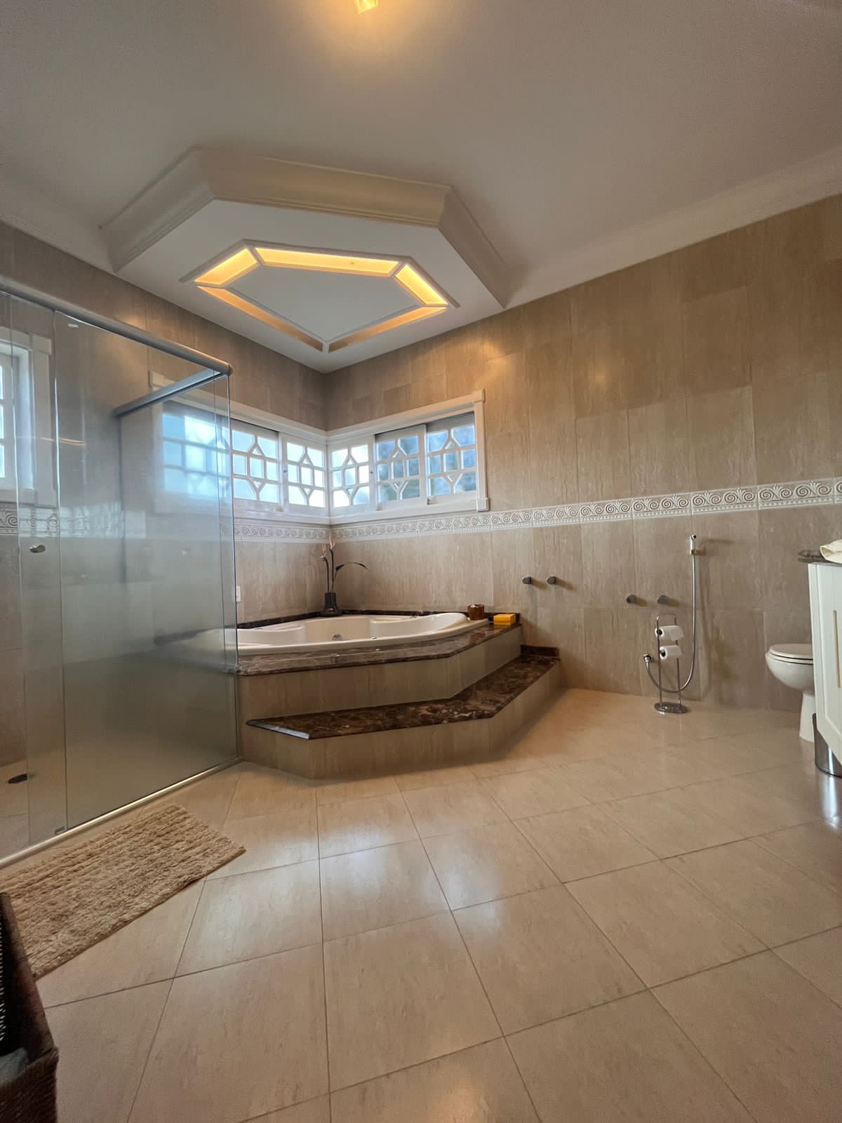 Imagem Casa de Condomínio com 4 Quartos à Venda, 465 m²em Condomínio Residencial Shamballa I - Atibaia