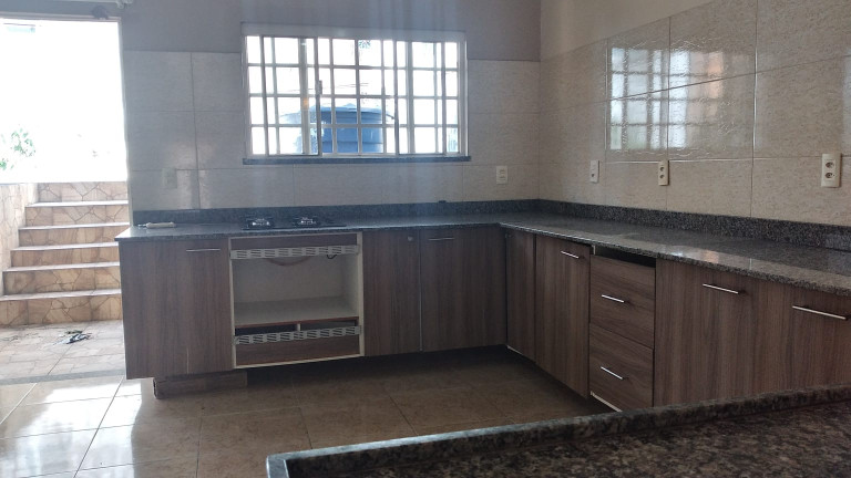Imagem Casa com 3 Quartos à Venda, 172 m² em Santa Luzia - Manaus