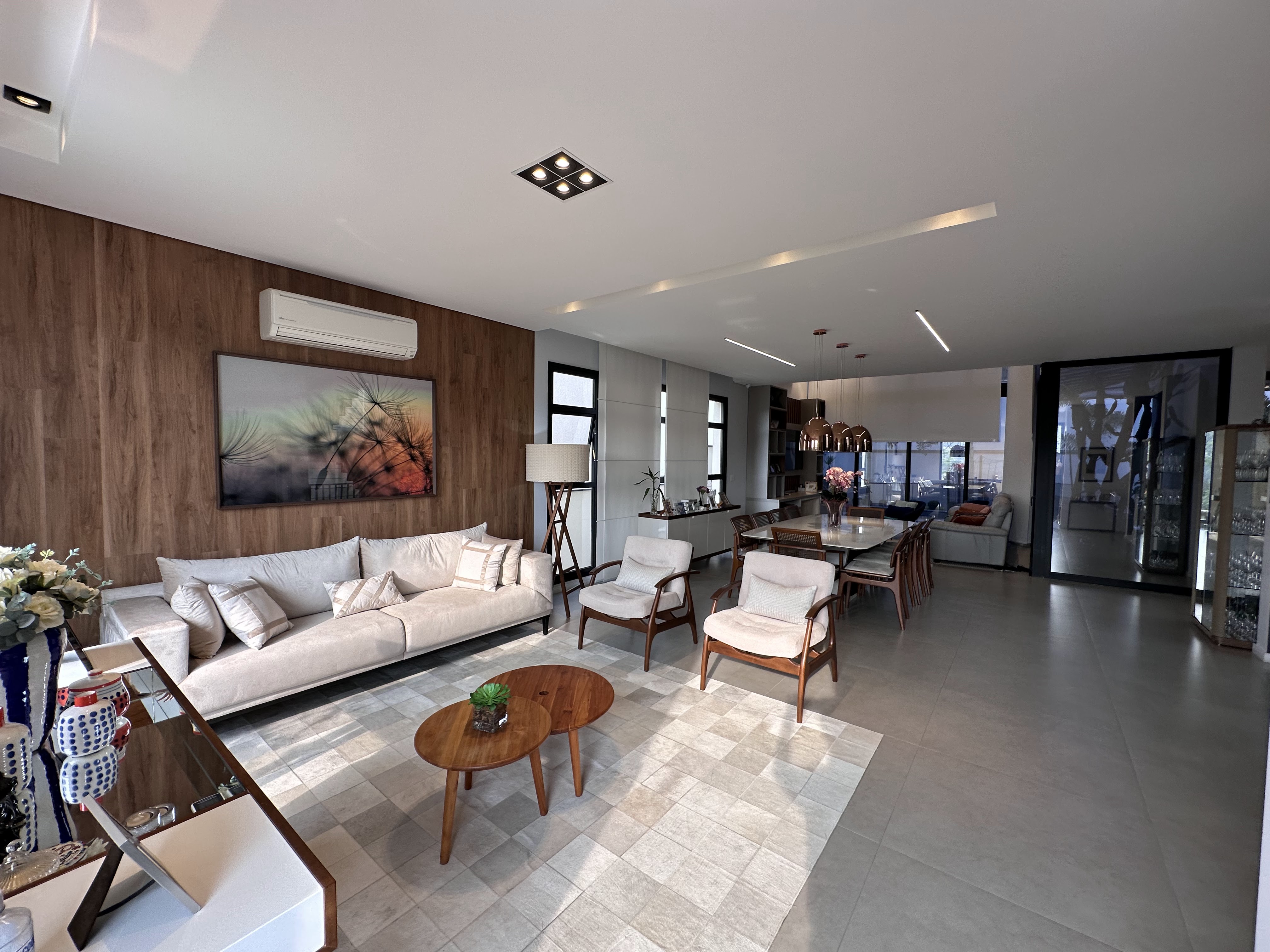 Imagem Sobrado com 4 Quartos à Venda, 395 m²em Jardim Novo Mundo - Jundiaí