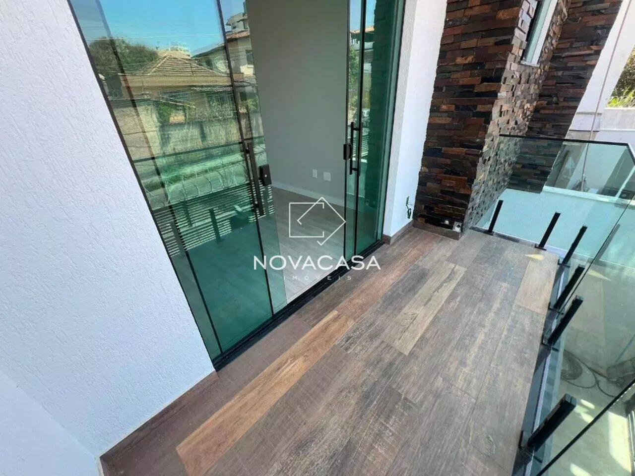 Imagem Casa com 4 Quartos à Venda, 150 m² em Planalto - Belo Horizonte