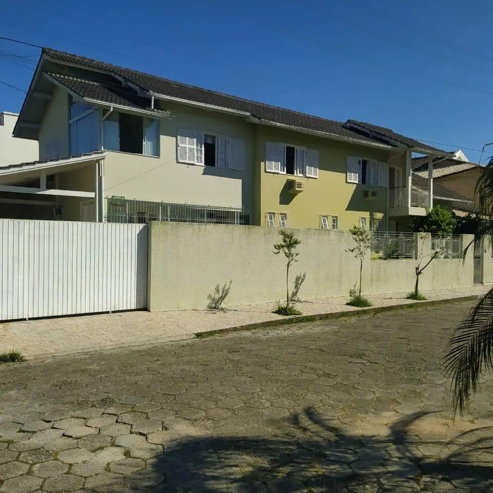Imagem Casa com 6 Quartos à Venda, 276 m²em Santa Mônica - Florianópolis