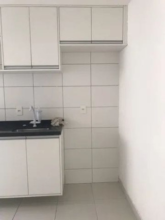 Imagem Apartamento com 2 Quartos à Venda, 54 m² em Pimenteiras - Teresópolis