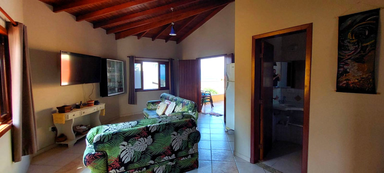 Imagem Sobrado com 4 Quartos à Venda, 205 m²em Martim de Sá  - Caraguatatuba